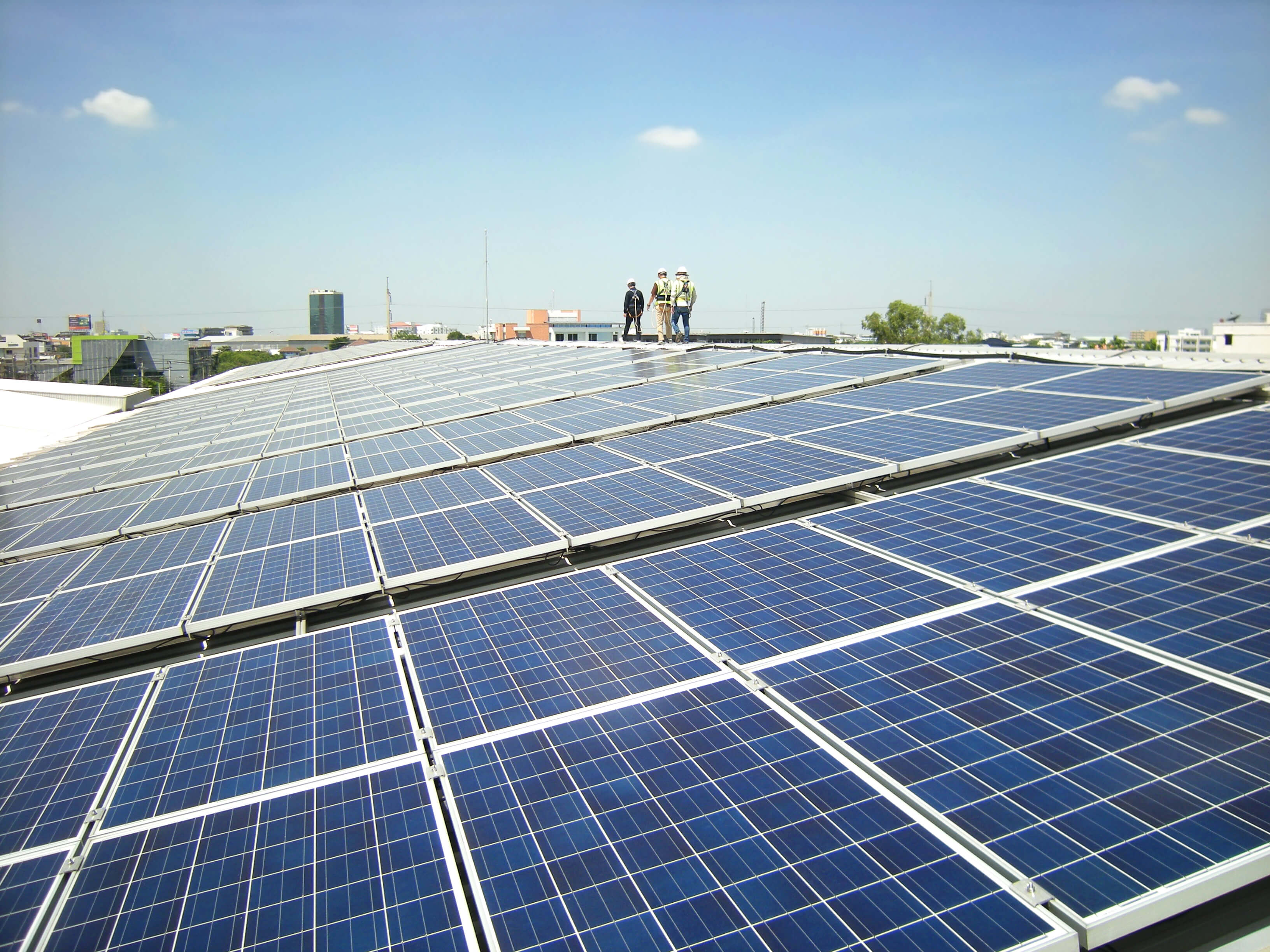 5 reasons solar energy is good for your business