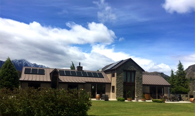 Arrowtown family saves when switching to solar