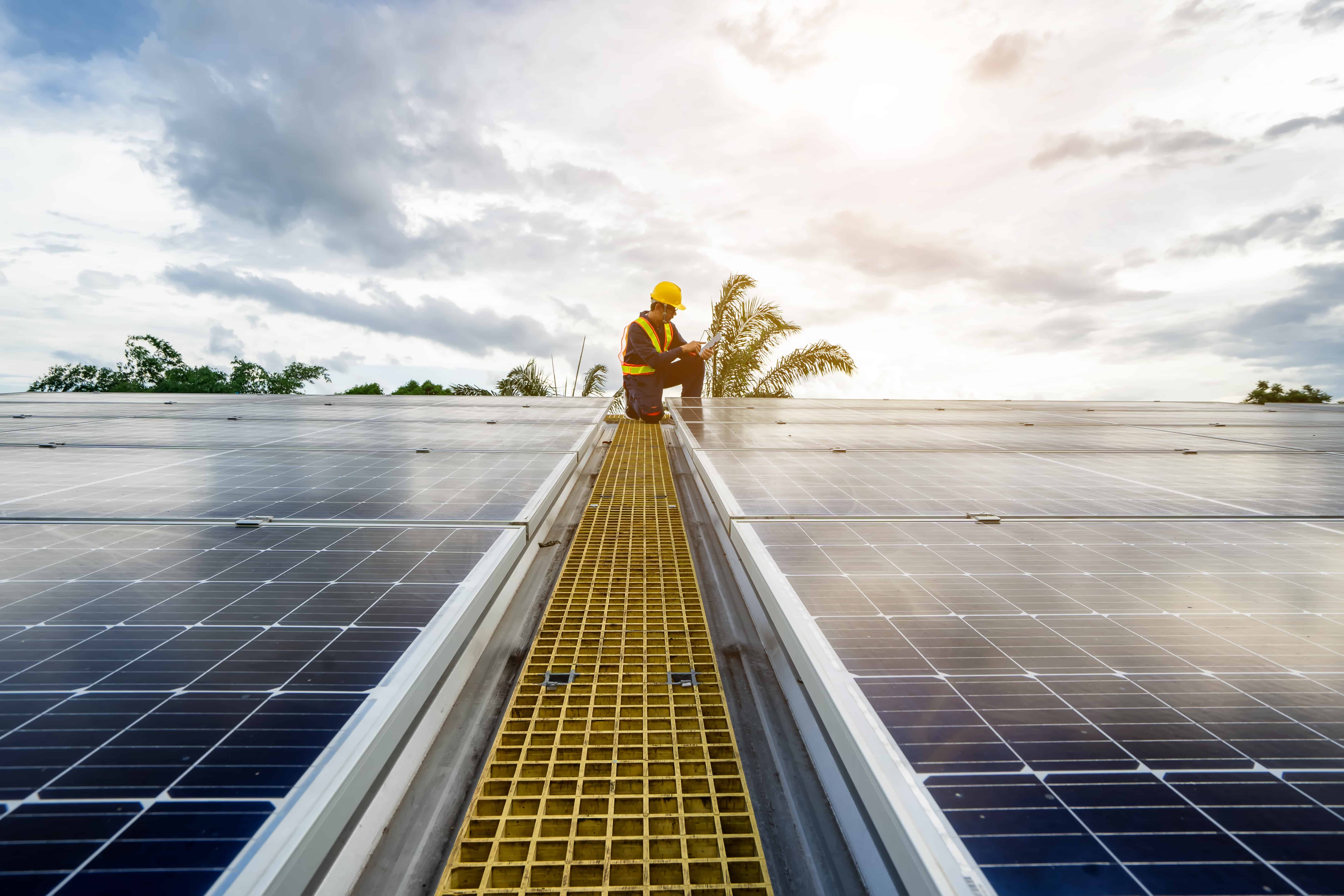 Commercial Solar: Ensuring Long-Term Performance and Savings